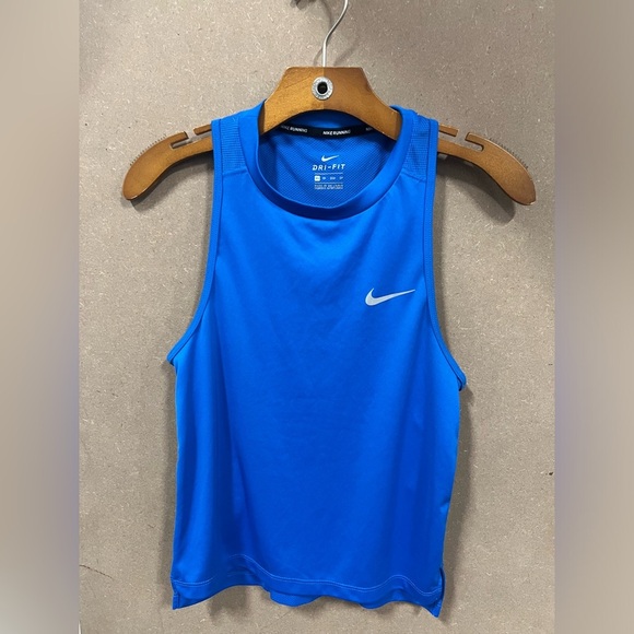 Nike size‎ XS blue Women’s running lightweight tank top with Nike swoosh - Picture 1 of 7